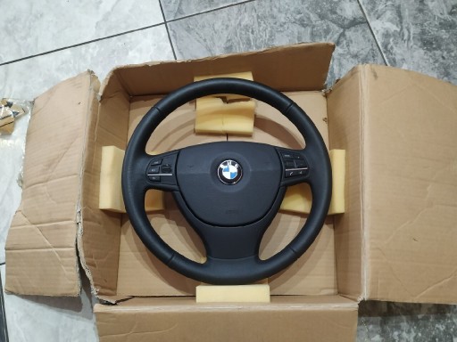 Zdjęcie oferty: BMW F10 F11 kierownica kompletna
