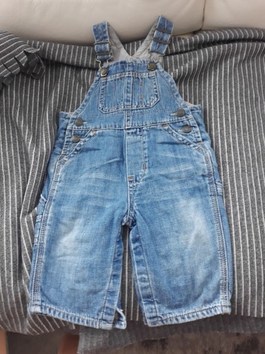 Zdjęcie oferty: Spodnie jeansowe ogrodniczki dla dziewczynki GAP
