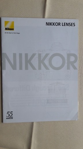 Zdjęcie oferty: NIKON. NIKKOR LENSES KATALOG. 2010.