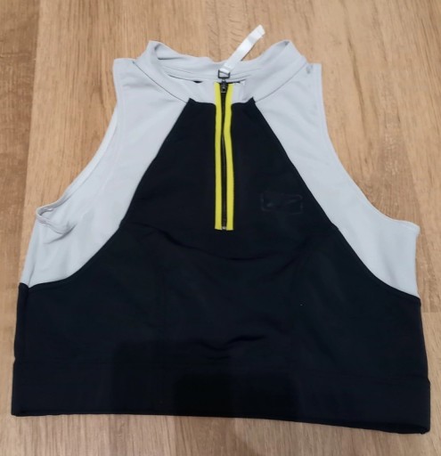 Zdjęcie oferty: Sportowy top. XL