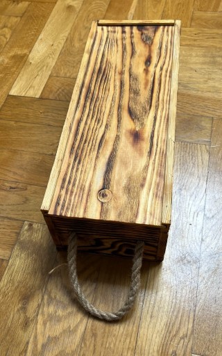 Zdjęcie oferty: Drewniane pudełko skrzynka na wino