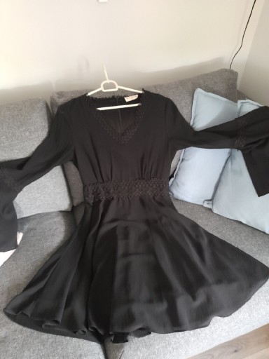 Zdjęcie oferty: Czarna piękna sukienka rozm  M