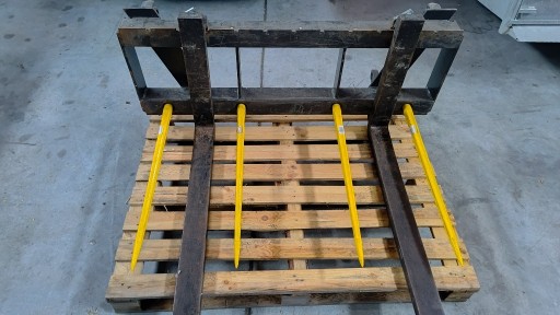 Zdjęcie oferty: WIDŁY z mocow. euro + proste zęby kute Waryński -używane, stan bardzo dobry