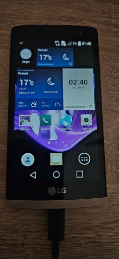 Zdjęcie oferty: Telefon LG Leon w 100 % sprawny