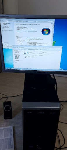 Zdjęcie oferty: Biurowy komputer stacjonarny Windows 10/7 AMD SSD