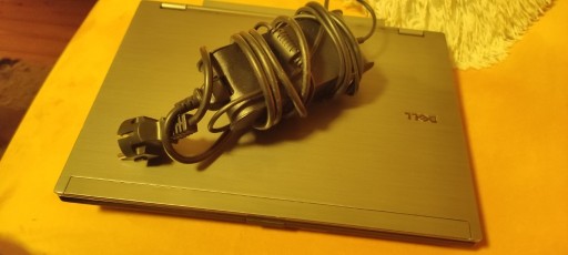 Zdjęcie oferty: Laptop Dell Latitude E6410 kompletny do działania