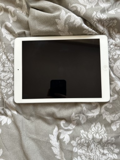 Zdjęcie oferty: Ipad Air 32GB A1475