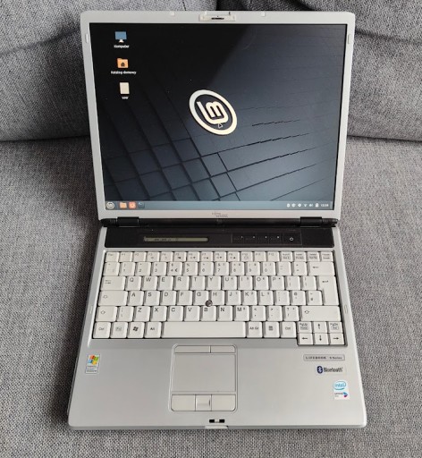 Zdjęcie oferty: Sprzedam laptop Fujitsu Siemens Lifebook S7110 14”