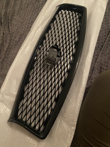 Zdjęcie oferty: Grill czarny atrapa chłodnicy zderzaka INFINITI Q50 2014-2017