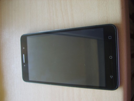 Zdjęcie oferty: Smartfon ALCATEL one touch  Pixi 8050 D dual sim