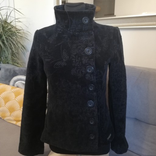 Zdjęcie oferty: *DesiguaL* Elegancki, żakardowy żakiet/kurtka 36