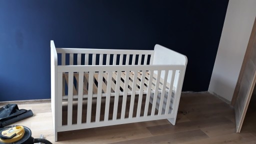 Zdjęcie oferty: łóżeczko Luca Baby Black Red White (nowe)