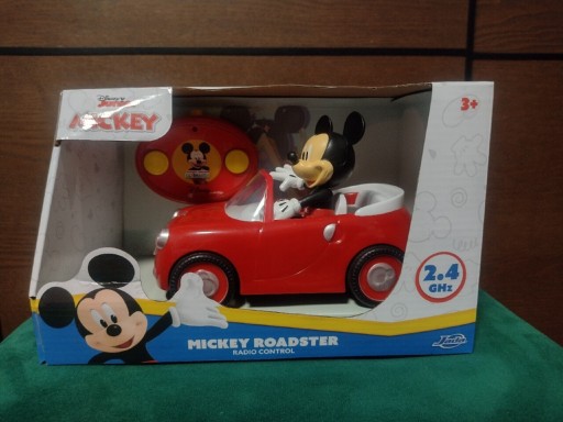 Zdjęcie oferty: Disney myszka miki kabriolet zdalnie sterowany rc