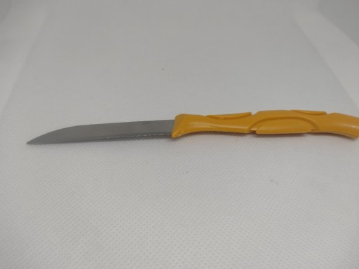 Zdjęcie oferty: Nóż do jarzyn 15,5 cm żółty