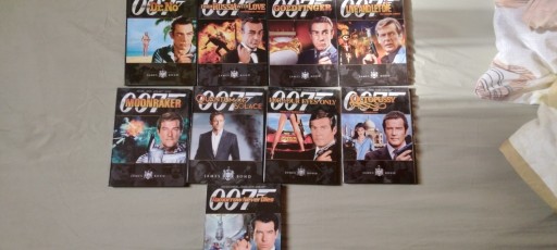Zdjęcie oferty: 9 Płyt DVD 007