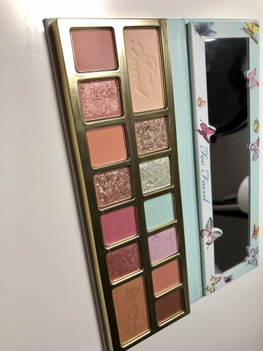 Zdjęcie oferty: Too Faced paleta cieni ethereal too femine motylki