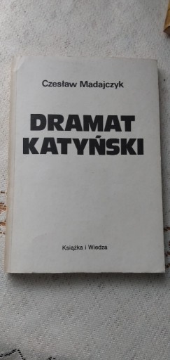 Zdjęcie oferty: Dramat katyński - Czesław Madajczyk