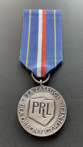 Zdjęcie oferty: Srebrn medal Za Zasługi dla Obrony Cywilnej OC PRL