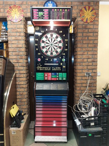 Zdjęcie oferty: DART NA 8 GRACZY FIRMY WIK WESTERN DARTS