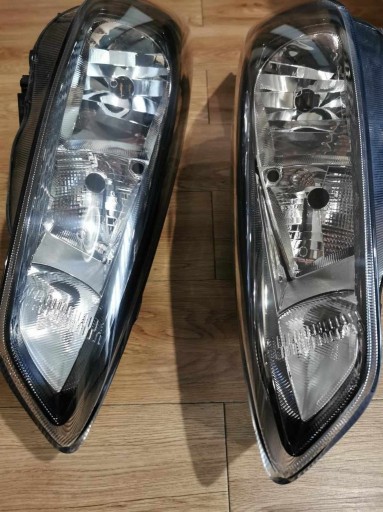 Zdjęcie oferty: Lampy przednie do Ford Focus Mk3 Lift 2017r. komplet