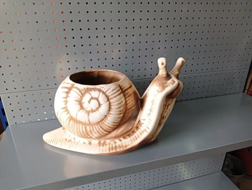 Zdjęcie oferty: FIGURKA ŚLIMAKA CERAMICZNA 