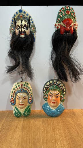 Zdjęcie oferty: Chińskie operowe maski gipsowe kolekcjonerskie