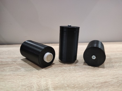 Zdjęcie oferty: Adapter przejściówka baterii aku AA do D,R6 do R20