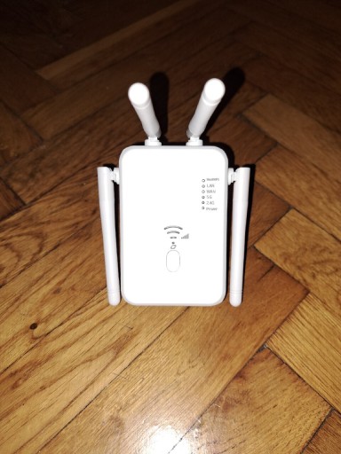 Zdjęcie oferty: WiFi Repeater Dual-Band WiFi 2.4G/5G 1200 Mb/s MOCNY WiFi REPEATER