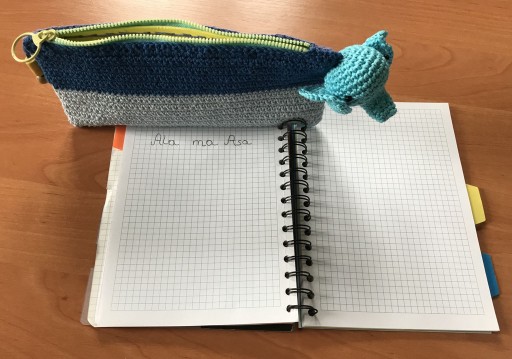 Zdjęcie oferty: Amigurumi Piórnik rękodzieło