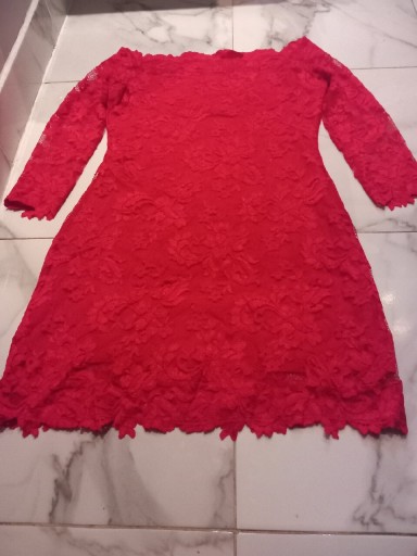 Zdjęcie oferty: Czerwona koronkowa sukienka, Olvis