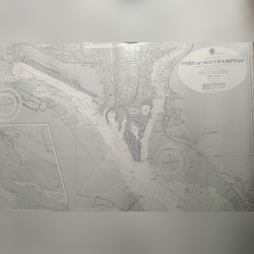 Zdjęcie oferty: Oryginalna mapa morska Portu Southampton 70x102cm