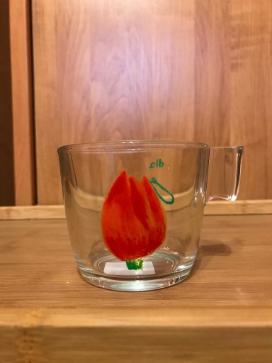 Zdjęcie oferty: Kubek z tulipanem ręcznie malowany
