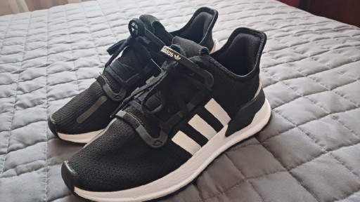 Zdjęcie oferty: Buty adidas 38 2/3 