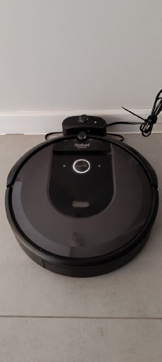 Zdjęcie oferty: Odkurzacz iRobot Roomba I7