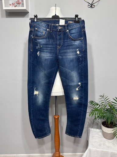 Zdjęcie oferty: Nowe jeansy boyfrend z przetarciami roz. 36 Mango