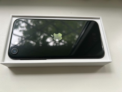 Zdjęcie oferty: Apple iPhone SE (2020) 128 GB (Czarny)
