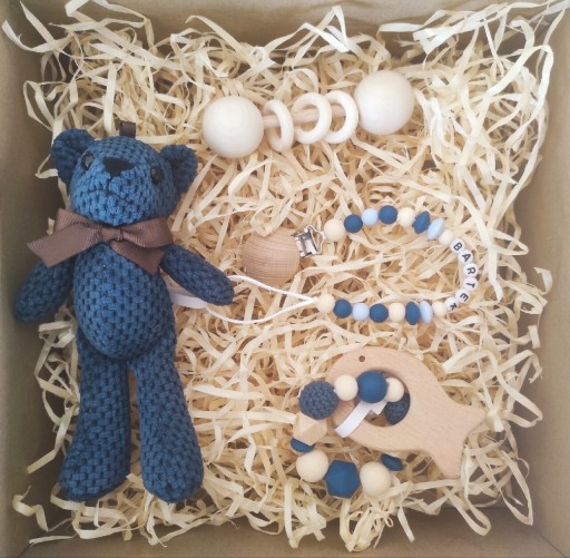 Zdjęcie oferty: Box na prezent dla niemowlaka CHRZCINY NARODZINY 