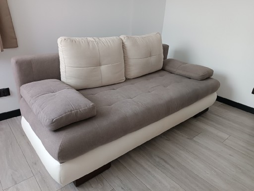 Zdjęcie oferty: Sofa z funkcją spania BRW