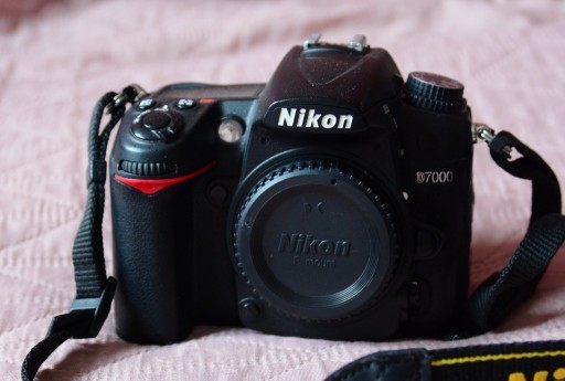 Zdjęcie oferty: Lustrzanka Nikon AF-S D7000