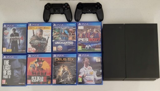 Zdjęcie oferty: konsola Playstation 4 + 2 pady + 9 gier