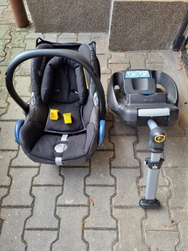 Zdjęcie oferty: Maxi Cosi fotelik + baza