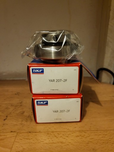 Zdjęcie oferty: Łożysko UC 207 SKF YAR 207-2F 35x72x19/42,9