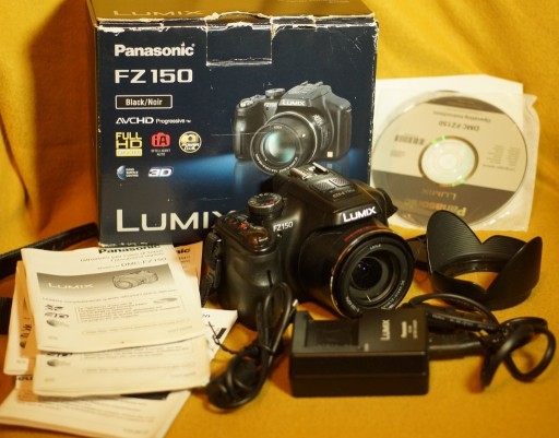 Zdjęcie oferty: aparat cyfrowy Panasonic Lumix FZ150 Leica