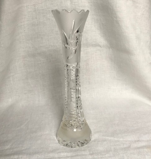 Zdjęcie oferty: Wazon smukły kryształowy oszroniony 21cm