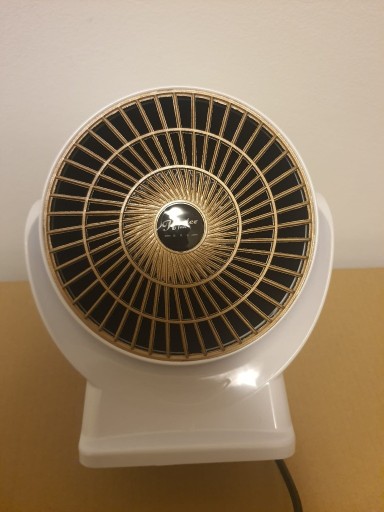 Zdjęcie oferty: Biurowy termowentylator HEATER FUN 608 900 W