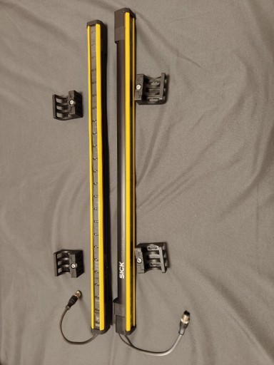 Zdjęcie oferty: Optoelektroniczne kurtyny bezpieczeństwa SICK deTec4 Core dł 600 mm