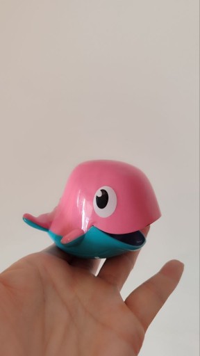 Zdjęcie oferty: wieloryb zabawka do kąpieli figurka 