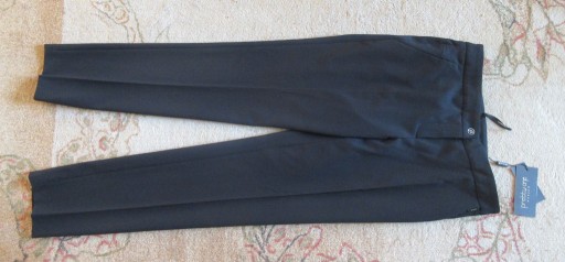 Zdjęcie oferty: Spodnie Pretty One NOWE z metkami klasyczne czarne