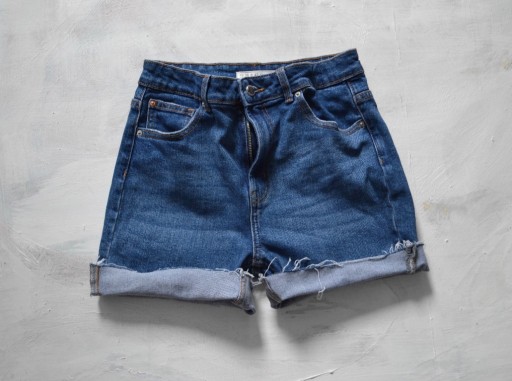 Zdjęcie oferty: krótkie spodenki jeansowe z wysokim stanem L 40