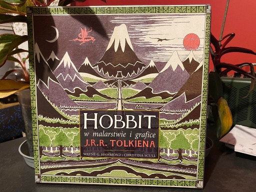 Zdjęcie oferty: Hobbit w malarstwie i grafice J. R. R. Tolkien 